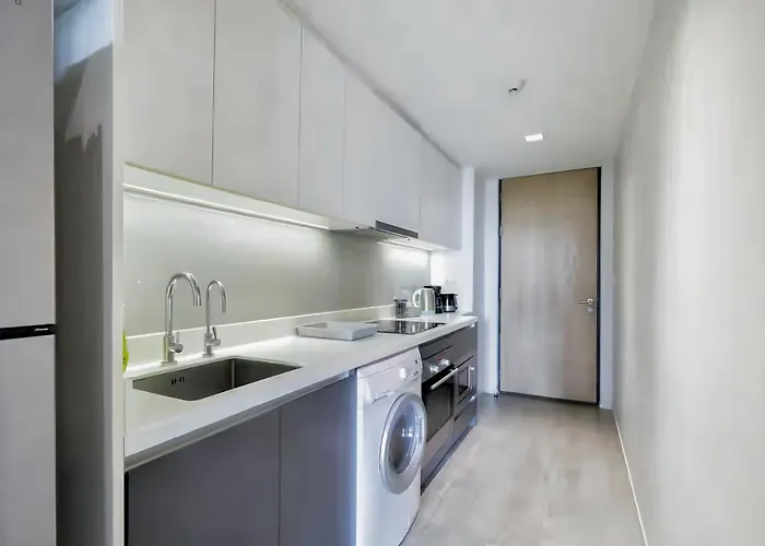 Circle S Sukhumvit 12 * Bangkok