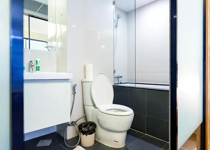 Circle S Sukhumvit 12 *
