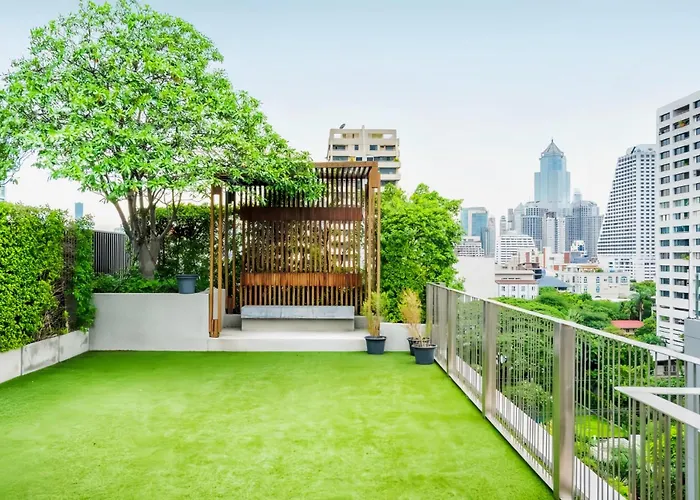 Circle S Sukhumvit 12 *